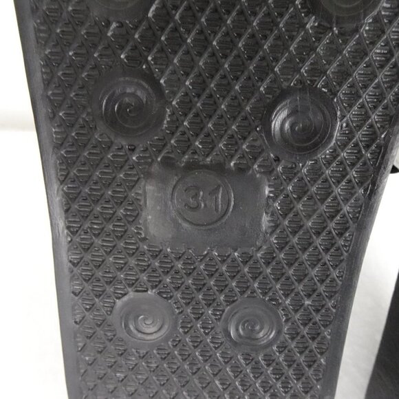 Star Wars Mandalorian Shoe Slides Sandals Slip On Kids Size 13.5 Pool Beach - Picture 9 of 9